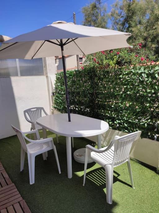 Apartment Mas Boucard Ii : Cour Et Parking Prives *